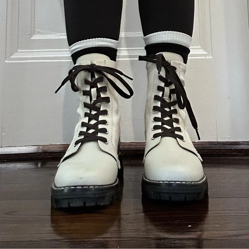 Rag and Bone Women's Cream Lace-Up Boots - Picture 5 of 7